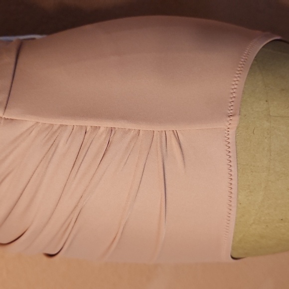 New!! Pink one piece swimsuit! Size small! Beach vacation travel fun swim pool - Picture 8 of 9